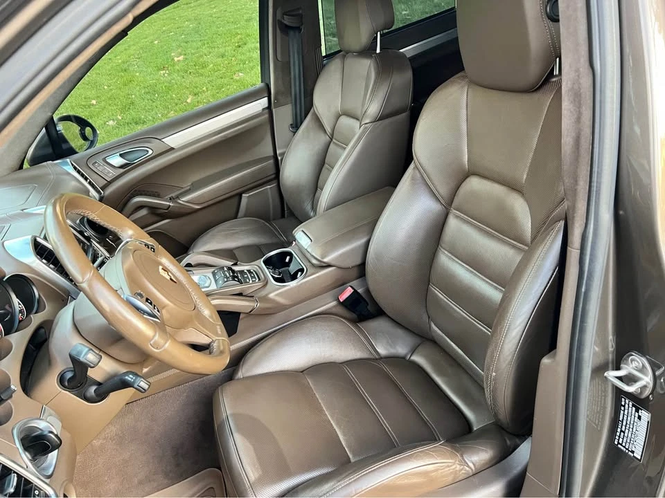 2011 Porsche 958 Cayenne Turbo - Image 9 of 11