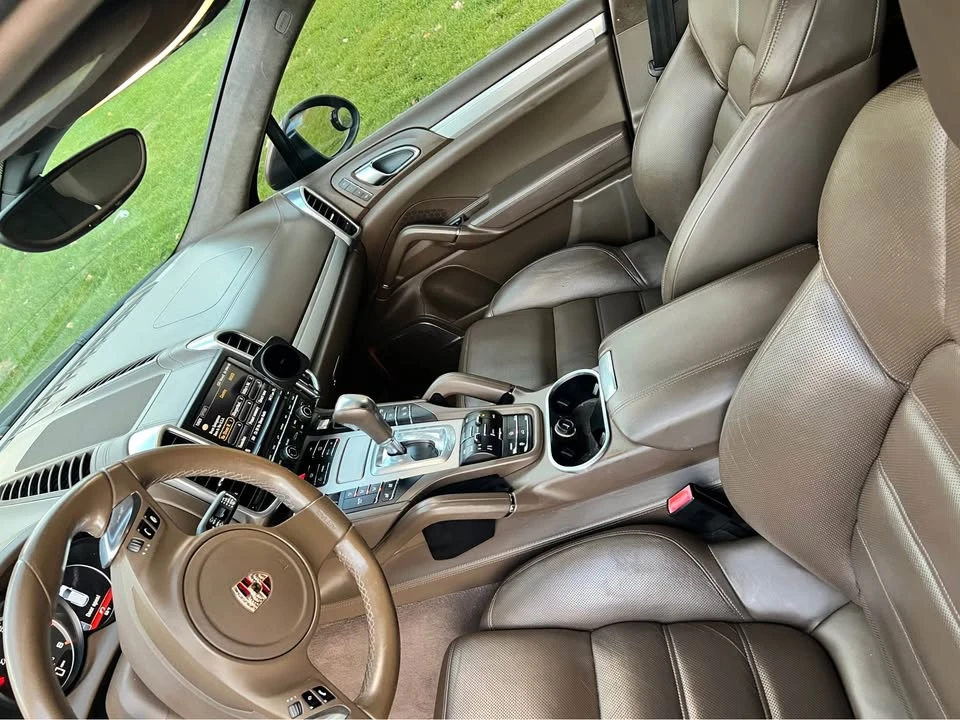 2011 Porsche 958 Cayenne Turbo - Image 7 of 11