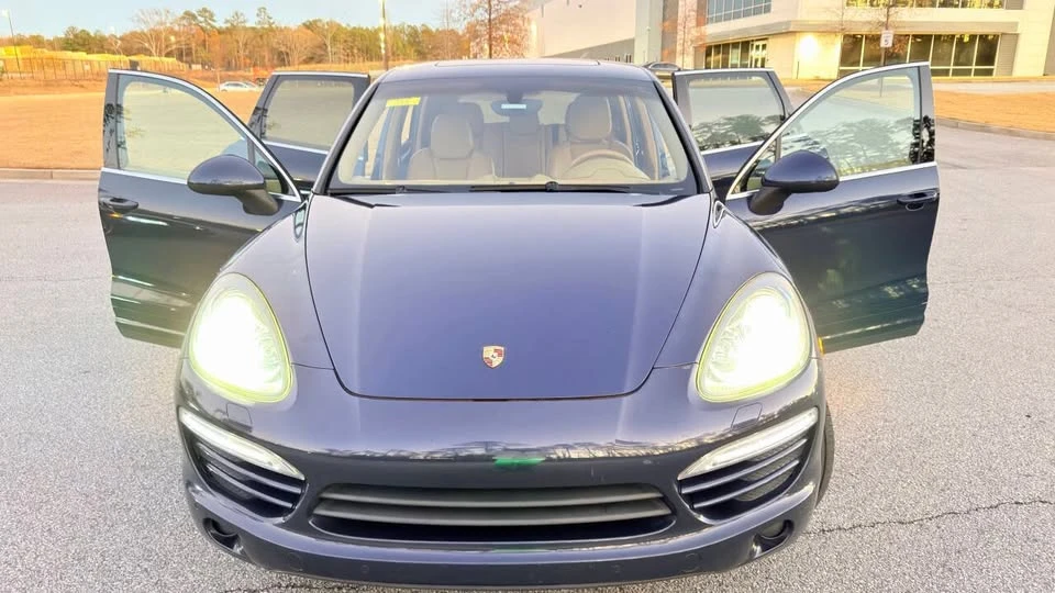 2011 Porsche 958 Cayenne - Image 6 of 19