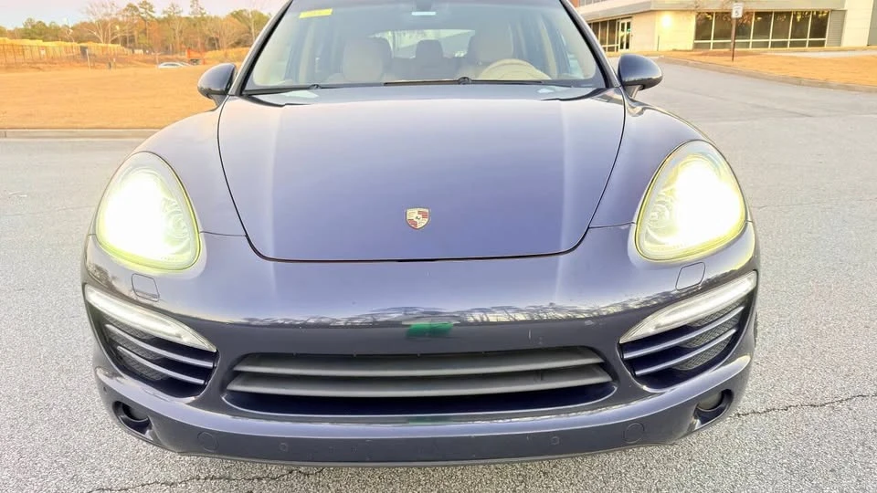 2011 Porsche 958 Cayenne - Image 9 of 19