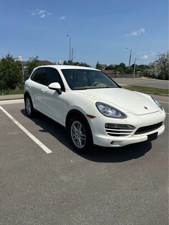 2011 Porsche 958 Cayenne - Image 8 of 17