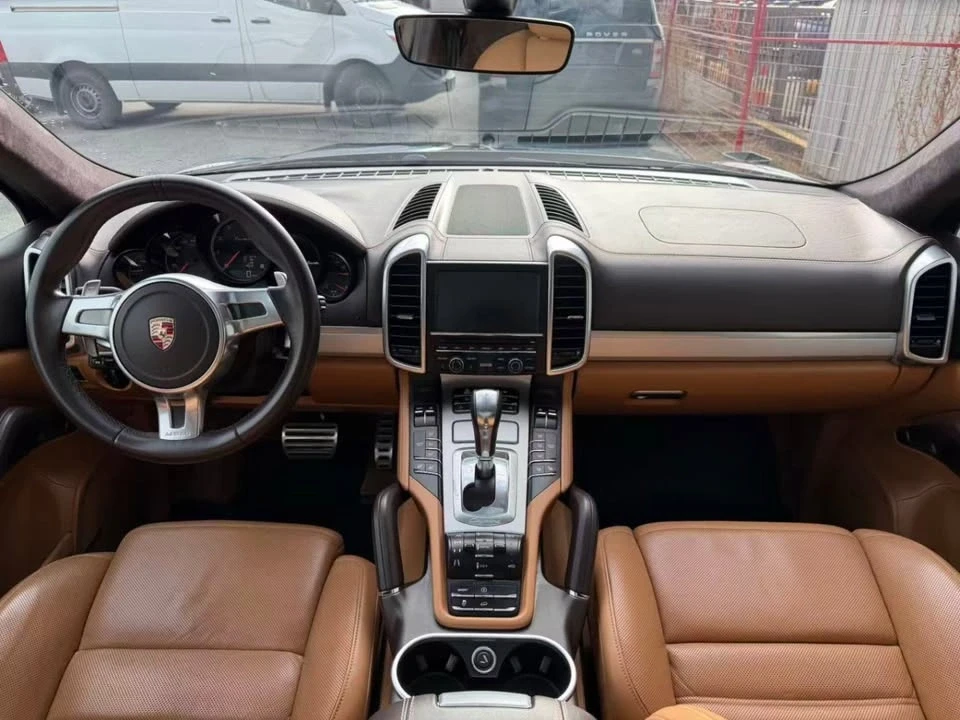 2011 Porsche 958 Cayenne Turbo - Image 11 of 20