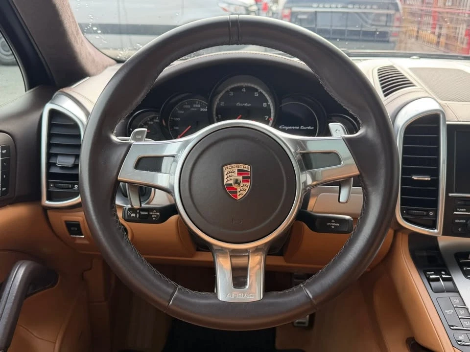 2011 Porsche 958 Cayenne Turbo - Image 12 of 19