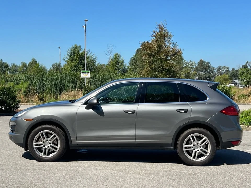 2011 Porsche 958 Cayenne - Image 8 of 20
