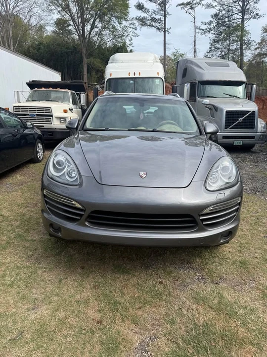 2011 Porsche 958 Cayenne - Image 3 of 6