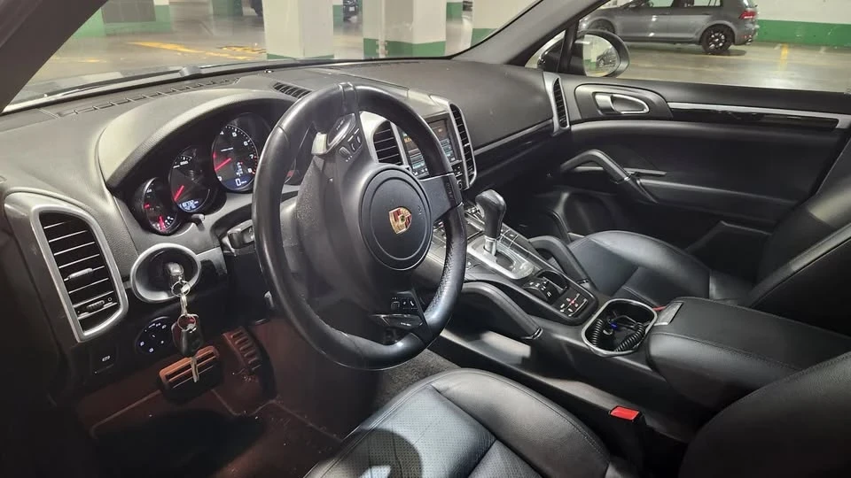 2011 Porsche 958 Cayenne - Image 4 of 13
