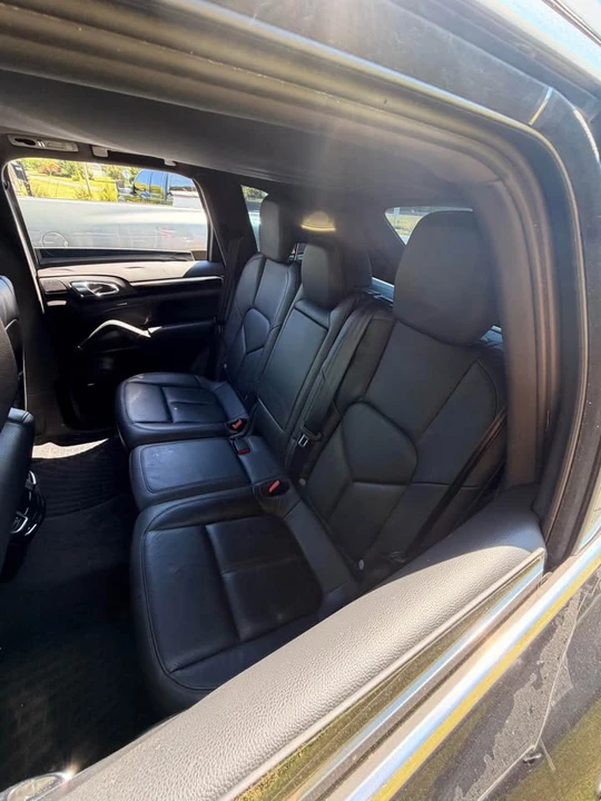 2011 Porsche 958 Cayenne - Image 4 of 4