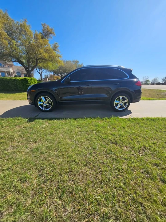 2011 Porsche 958 Cayenne - Image 6 of 17