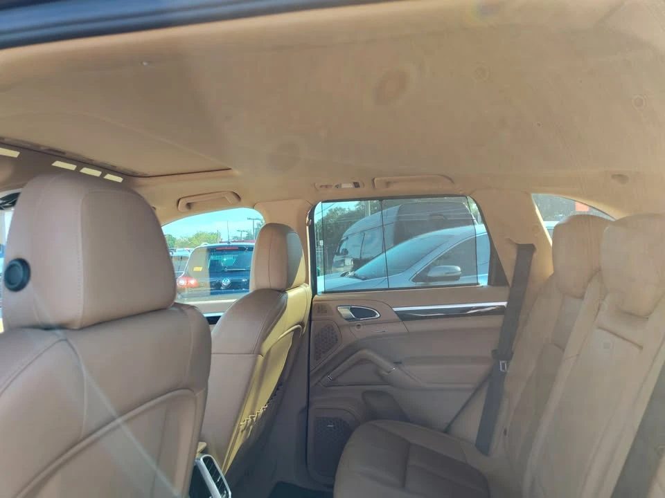 2011 Porsche 958 Cayenne S - Image 17 of 20
