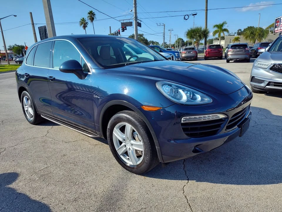2011 Porsche 958 Cayenne S - Image 7 of 20