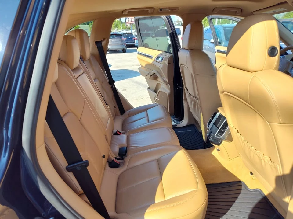2011 Porsche 958 Cayenne S - Image 19 of 20