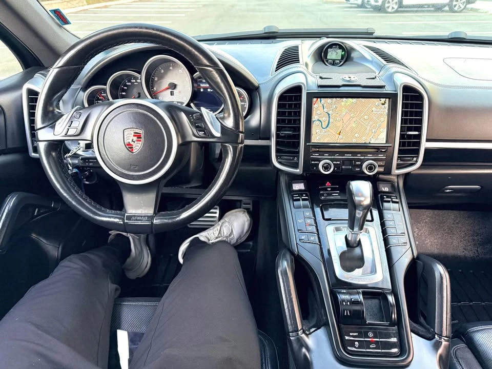 2011 Porsche 958 Cayenne S - Image 15 of 20