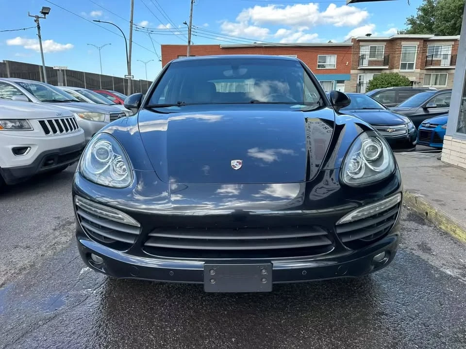 2011 Porsche 958 Cayenne S - Image 2 of 7