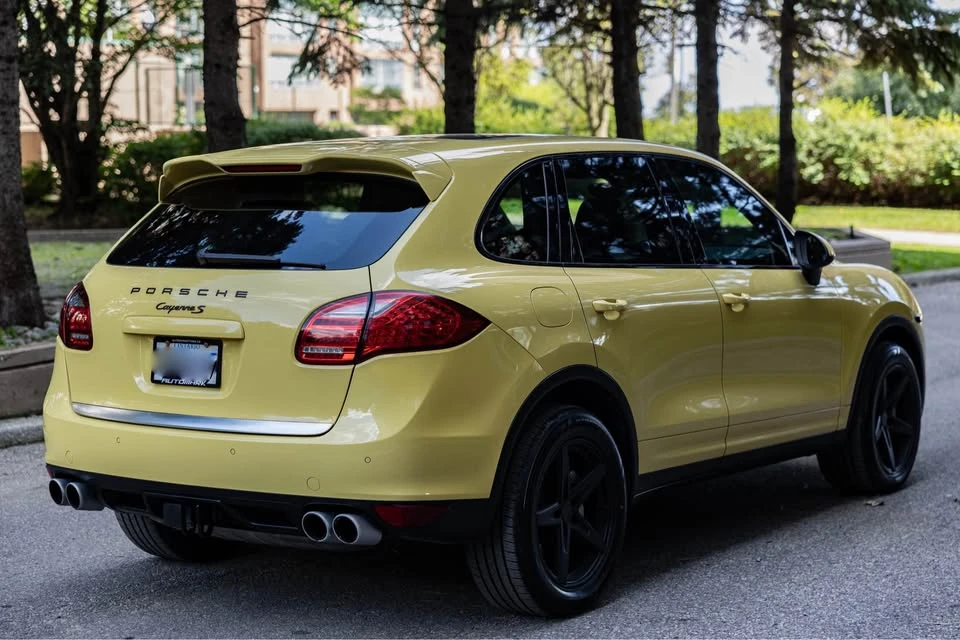 2011 Porsche 958 Cayenne S - Image 2 of 20
