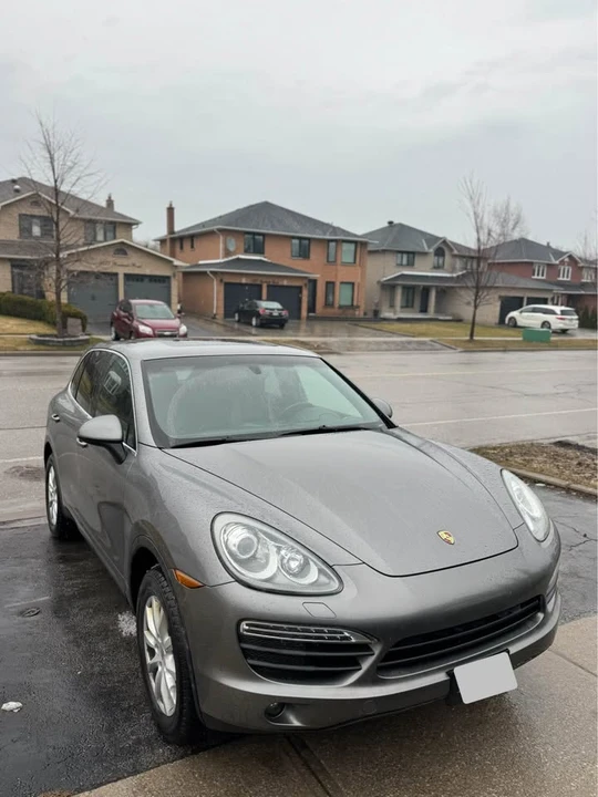 2011 Porsche 958 Cayenne S - Image 2 of 7
