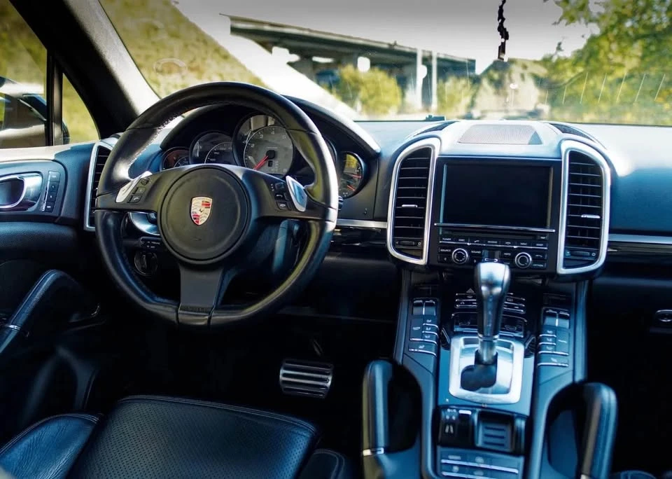 2011 Porsche 958 Cayenne S - Image 7 of 7