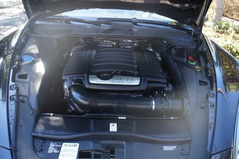 2011 Porsche 958 Cayenne - Image 19 of 20