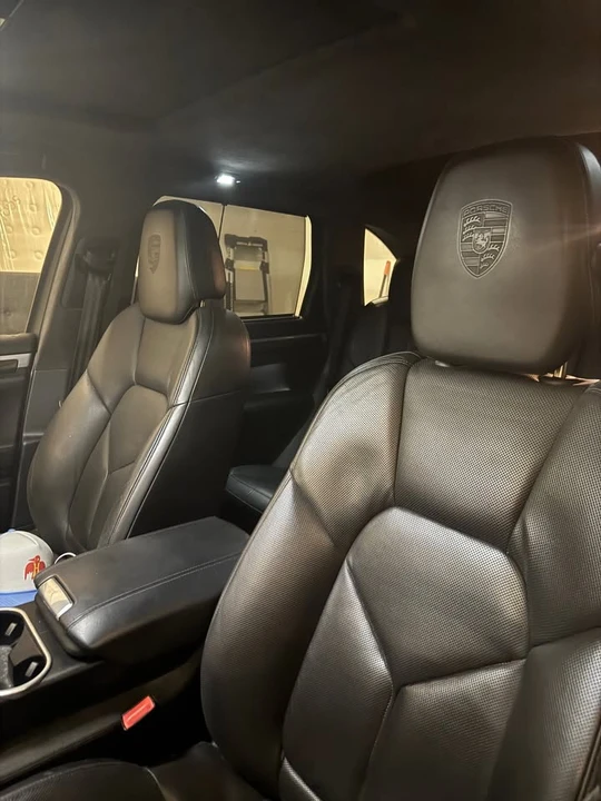2011 Porsche 958 Cayenne Turbo - Image 12 of 14
