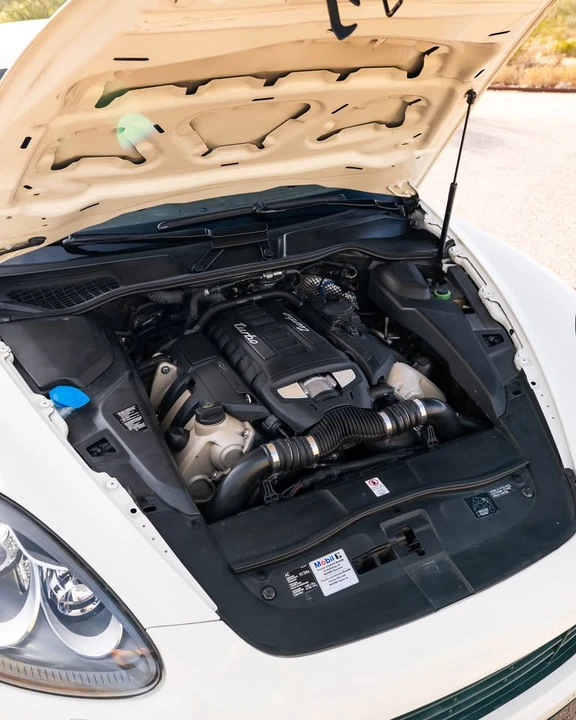 2011 Porsche 958 Cayenne Turbo - Image 19 of 20