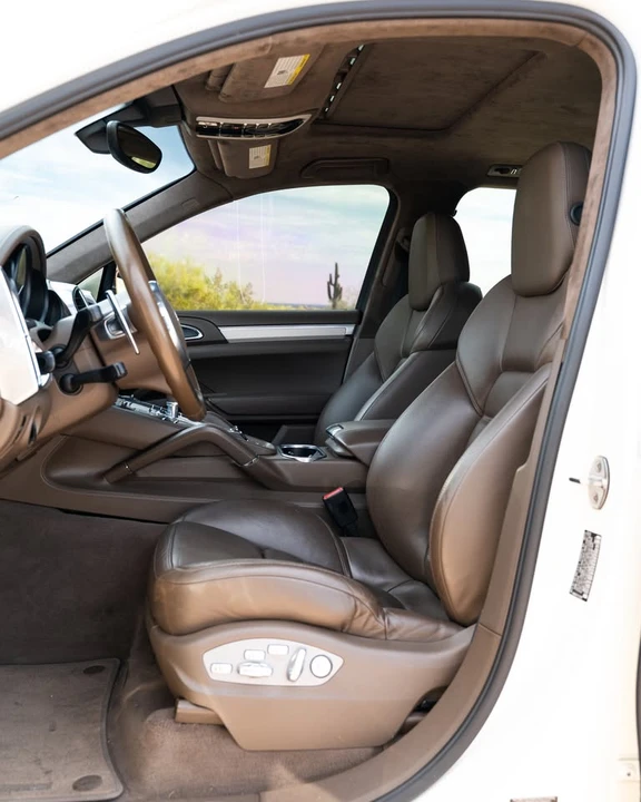 2011 Porsche 958 Cayenne Turbo - Image 13 of 20