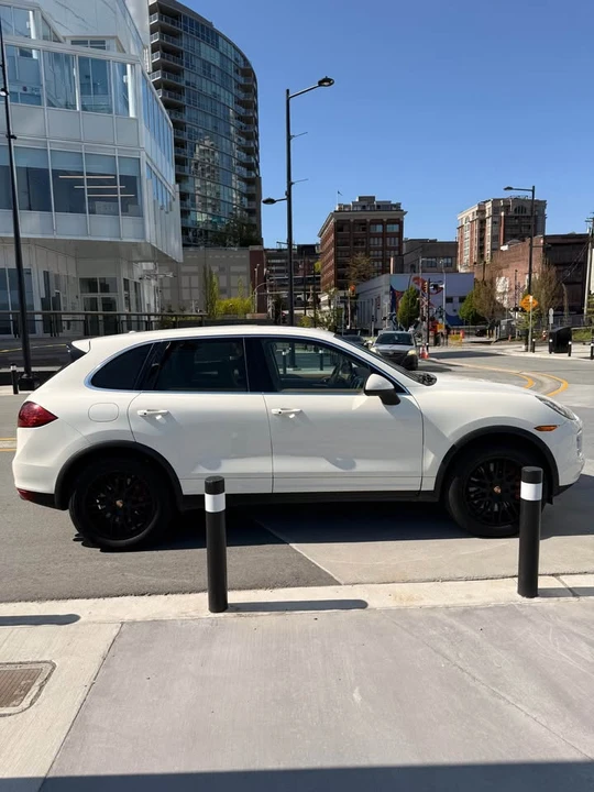 2011 Porsche 958 Cayenne Turbo - Image 5 of 15