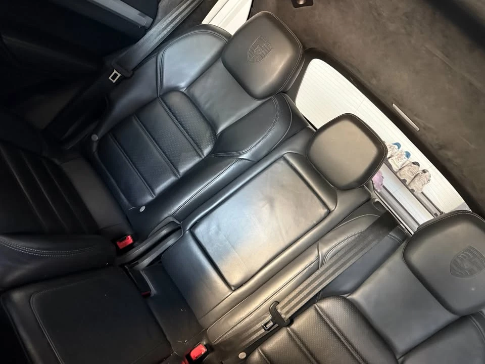 2011 Porsche 958 Cayenne Turbo - Image 9 of 17