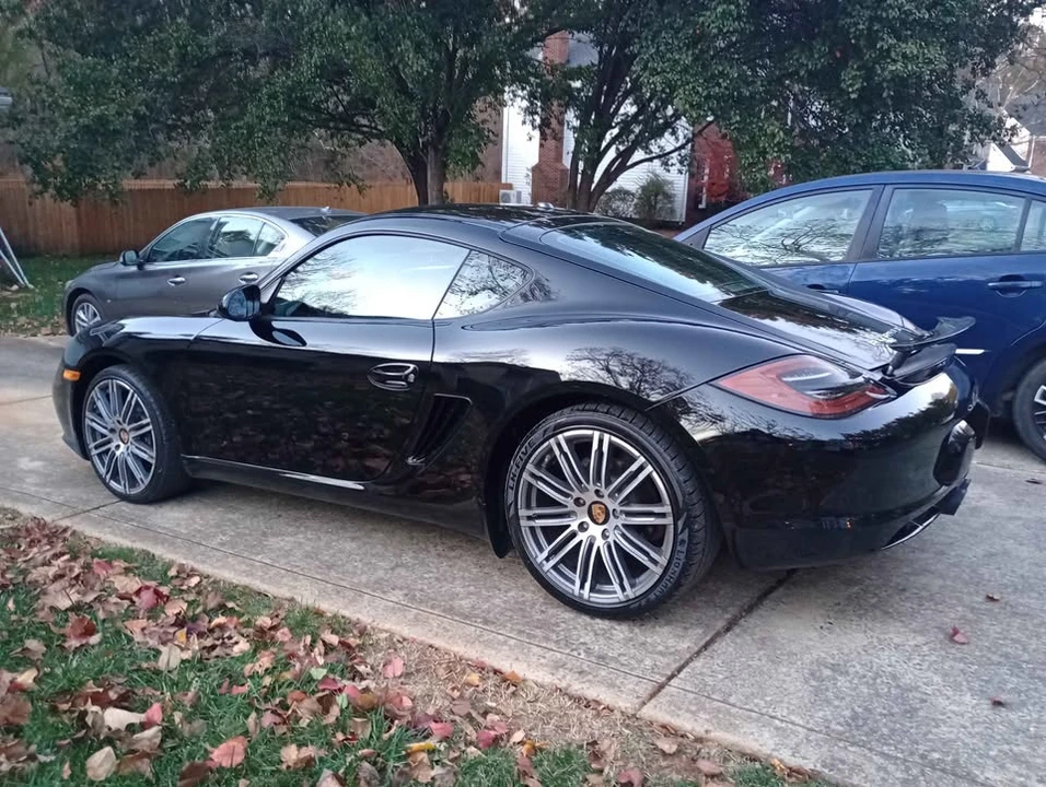 2011 Porsche 987 Cayman - Image 2 of 20