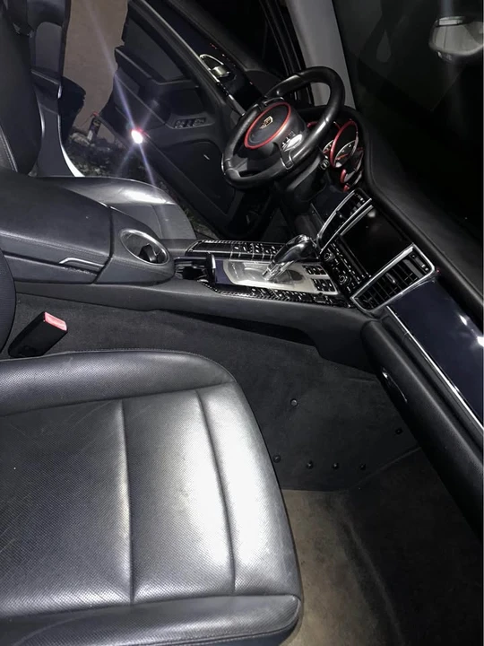 2011 Porsche 970 Panamera - Image 7 of 8