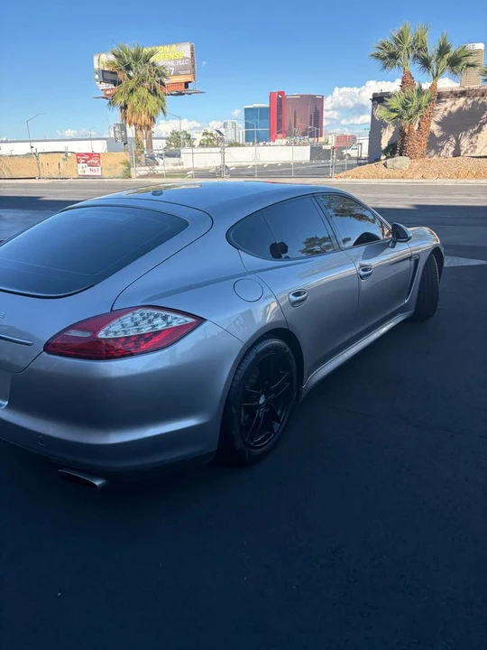 2011 Porsche 970 Panamera - Image 2 of 12