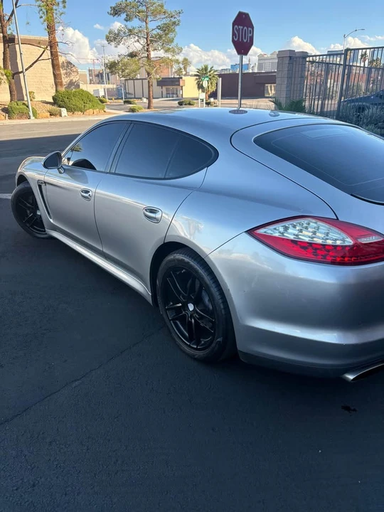 2011 Porsche 970 Panamera - Image 4 of 12
