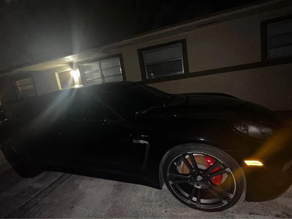 2011 Porsche 970 Panamera - Image 6 of 8