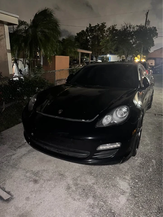 2011 Porsche 970 Panamera - Image 2 of 8