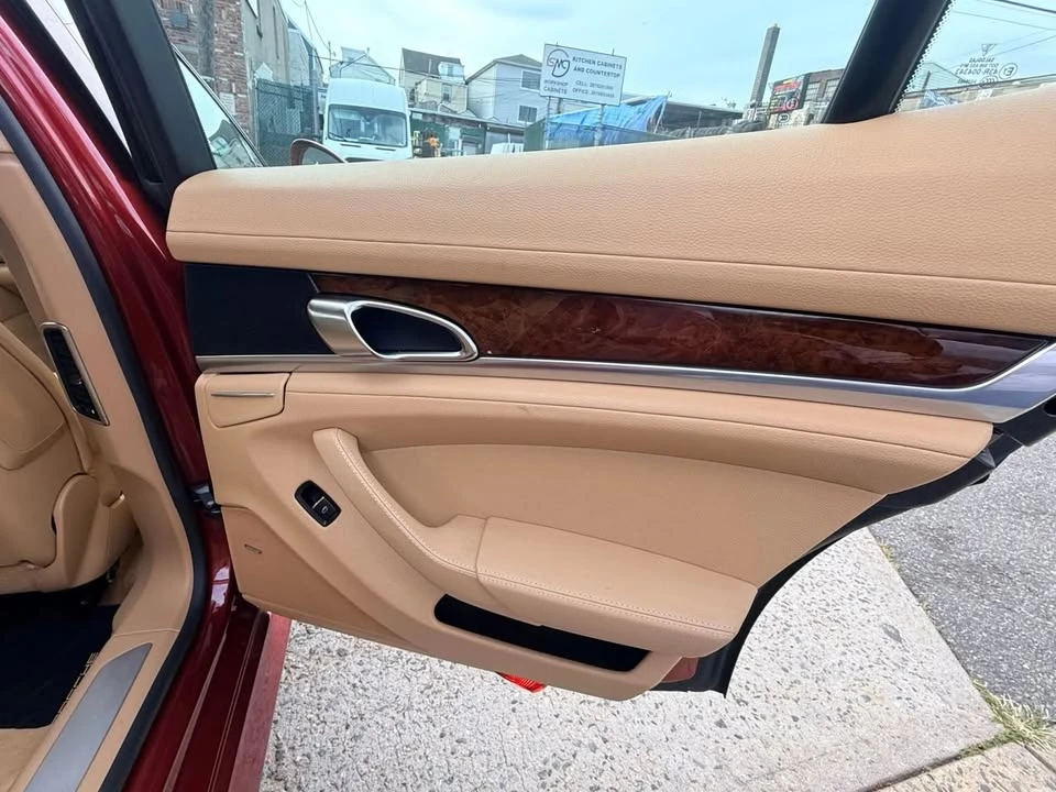 2011 Porsche 970 Panamera - Image 16 of 19