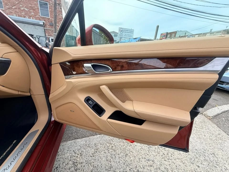 2011 Porsche 970 Panamera - Image 18 of 19