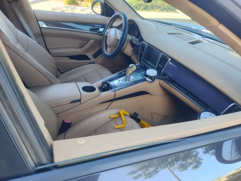 2011 Porsche 970 Panamera - Image 7 of 19