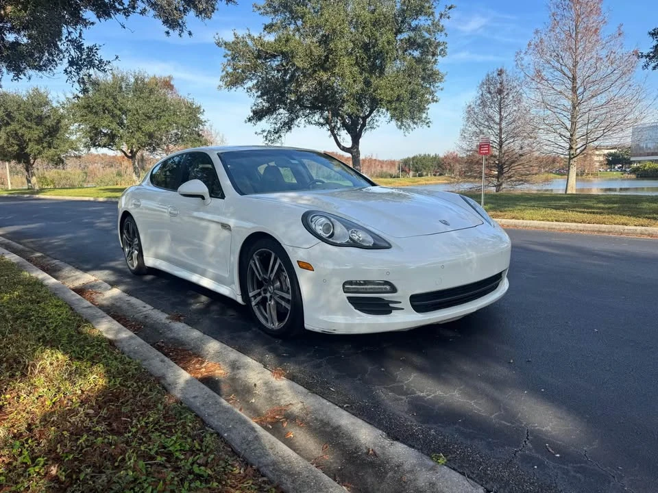 2011 Porsche 970 Panamera - Image 3 of 17
