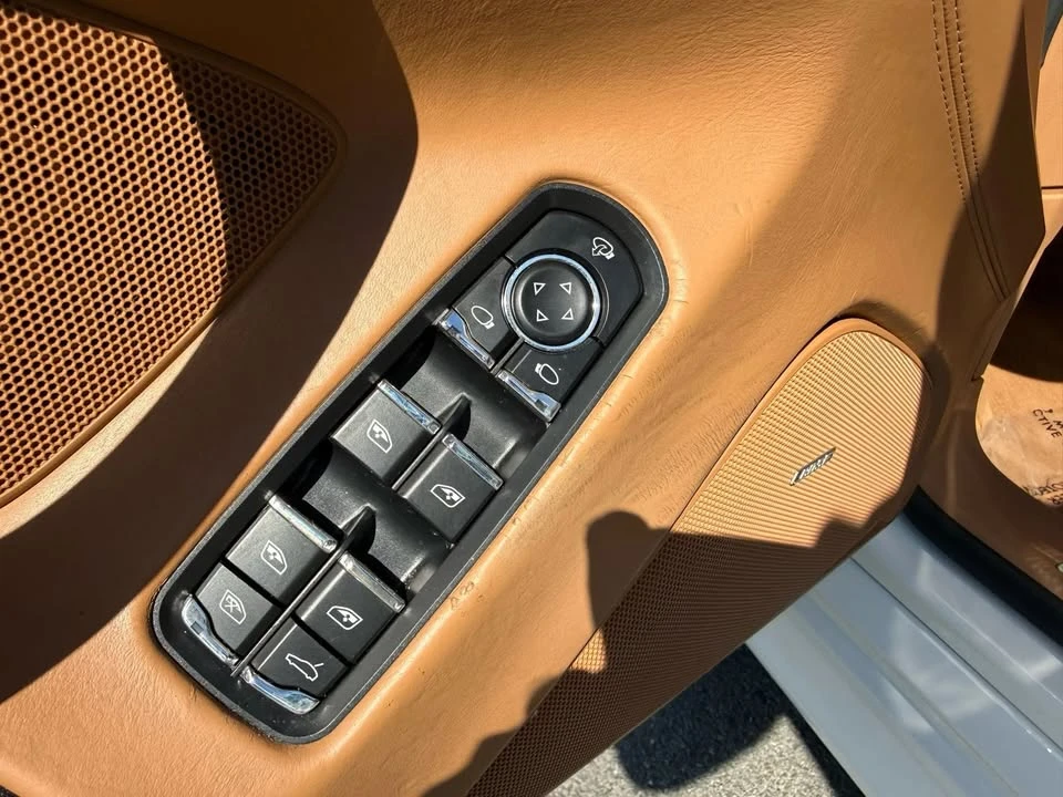 2011 Porsche 970 Panamera - Image 19 of 20