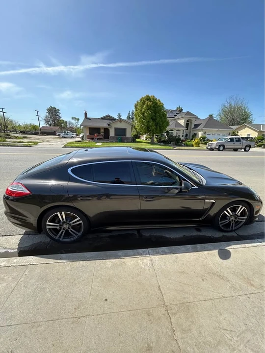 2011 Porsche 970 Panamera - Image 2 of 4
