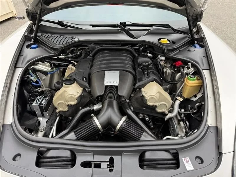 2011 Porsche 970 Panamera - Image 9 of 18