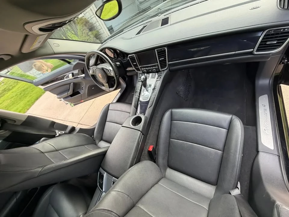 2011 Porsche 970 Panamera - Image 16 of 17