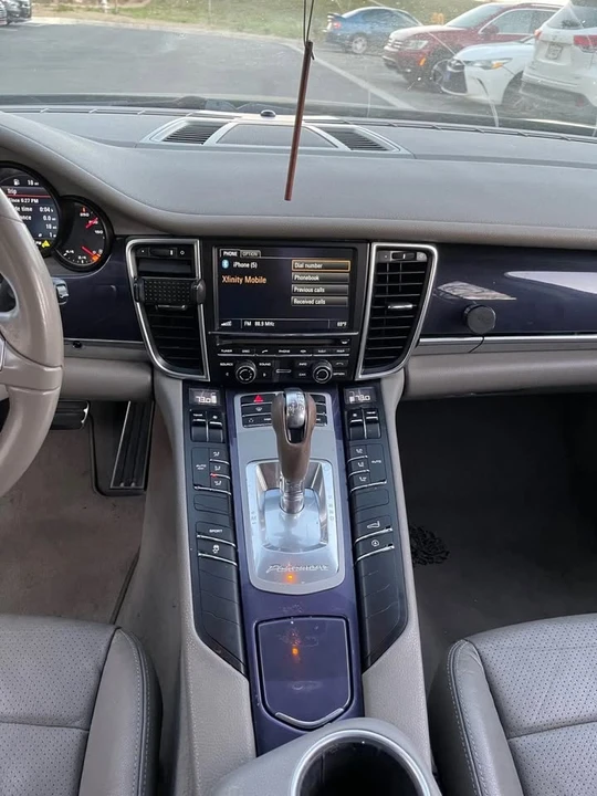2011 Porsche 970 Panamera - Image 8 of 12