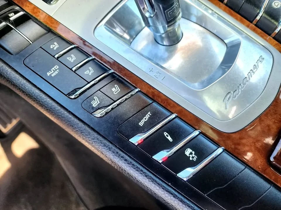 2011 Porsche 970 Panamera - Image 14 of 20