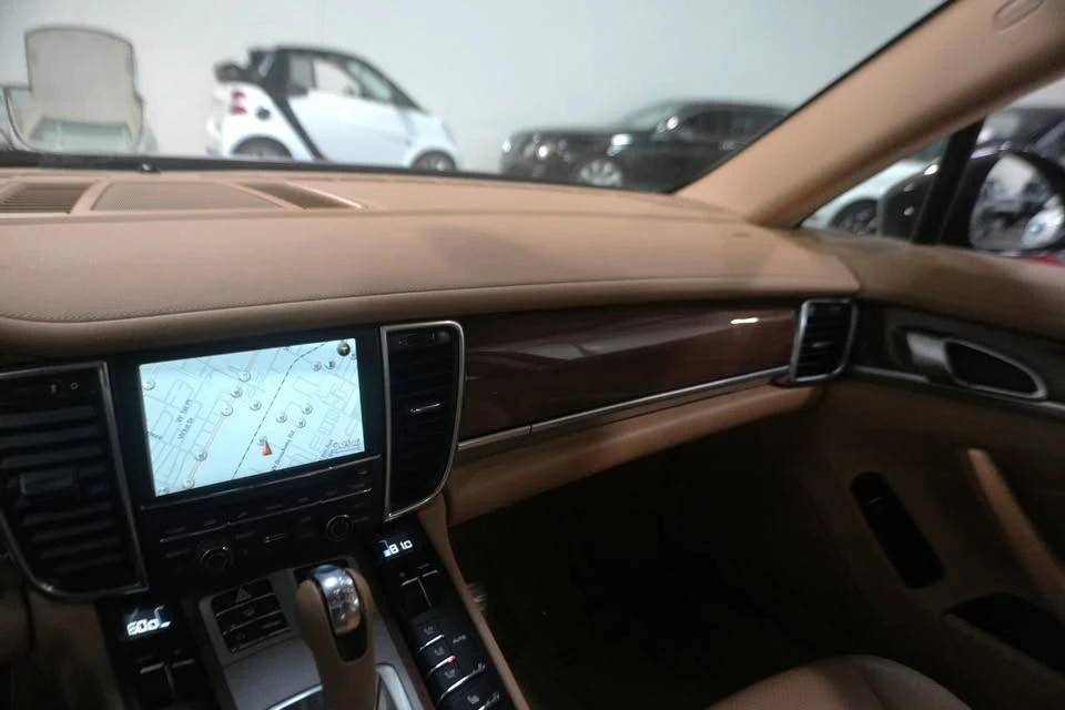 2011 Porsche 970 Panamera - Image 10 of 20