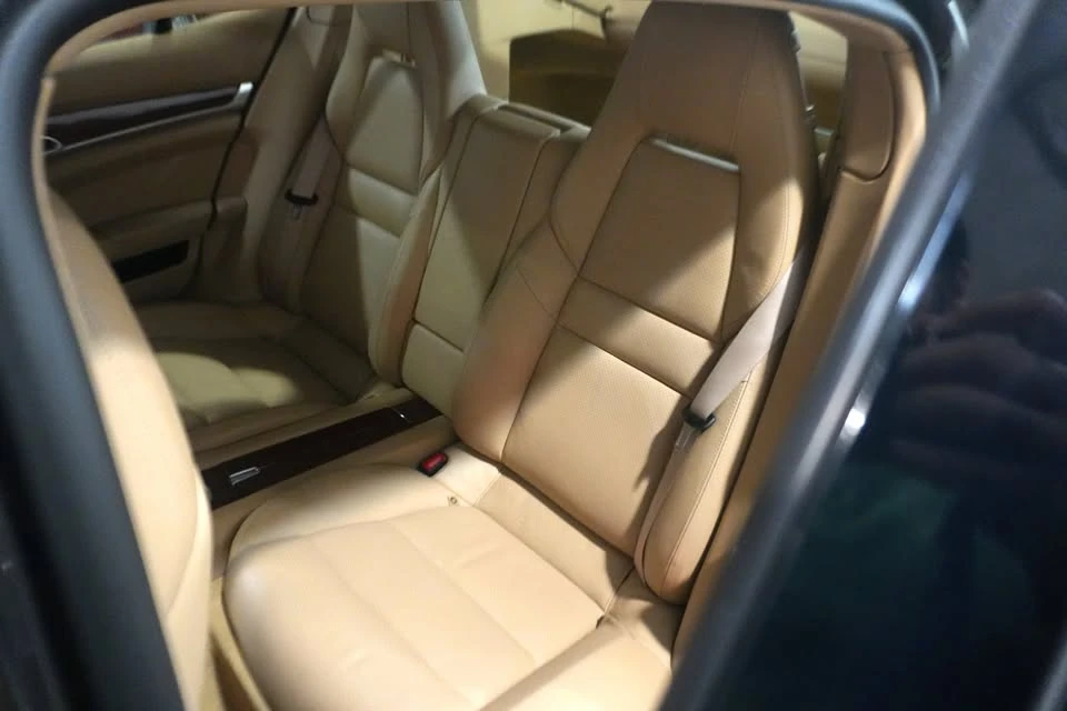 2011 Porsche 970 Panamera - Image 19 of 20