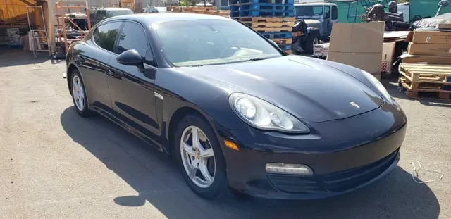 2011 Porsche 970 Panamera - Image 2 of 9