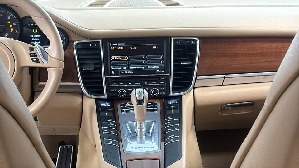 2011 Porsche 970 Panamera - Image 8 of 11
