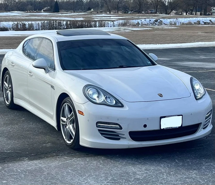 2011 Porsche 970 Panamera - Image 5 of 12