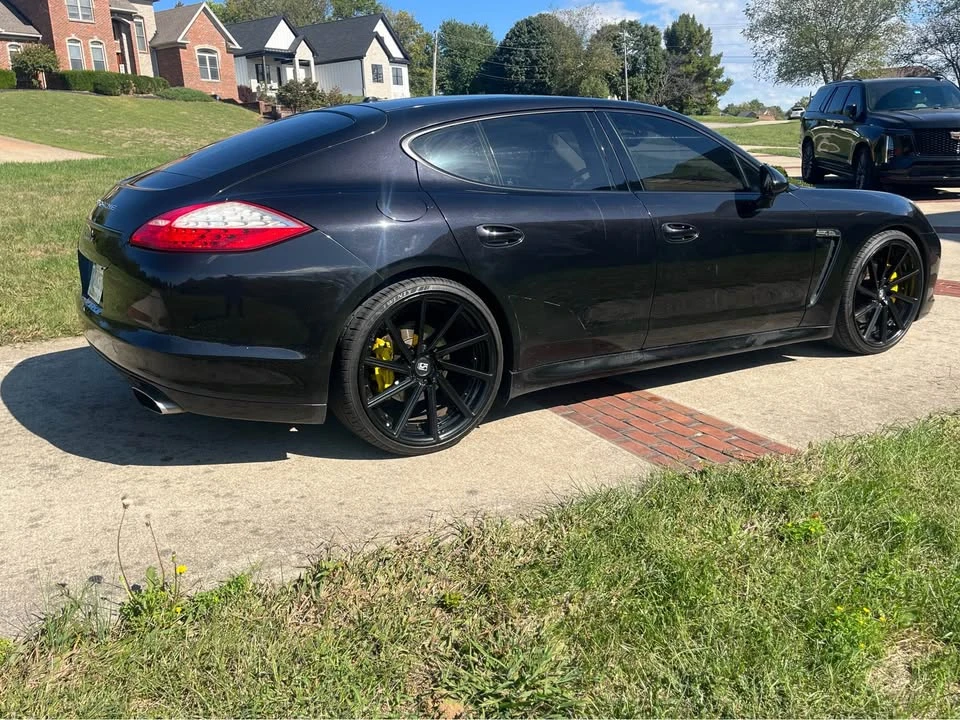 2011 Porsche 970 Panamera 4S - Image 7 of 15