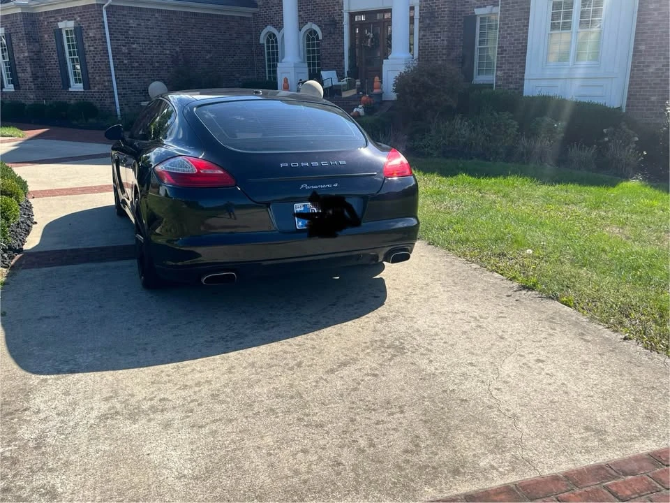 2011 Porsche 970 Panamera 4S - Image 8 of 15