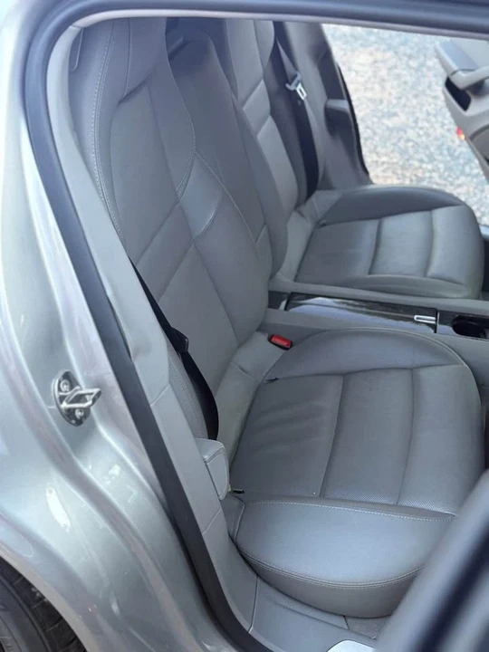 2011 Porsche 970 Panamera 4S - Image 8 of 8